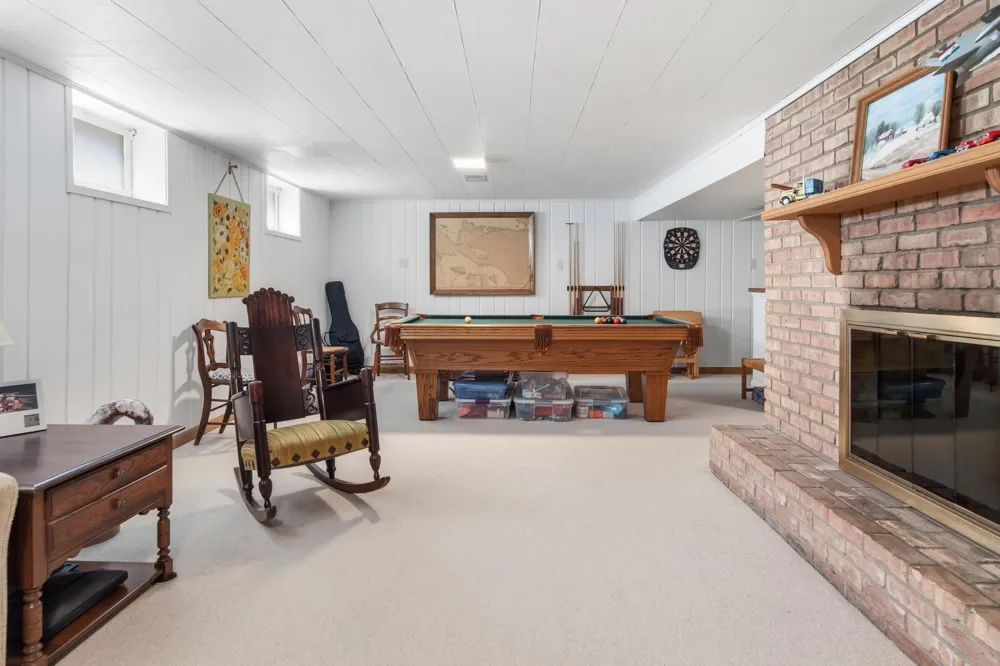 6105 Tracy Avenue Edina, MN 55436