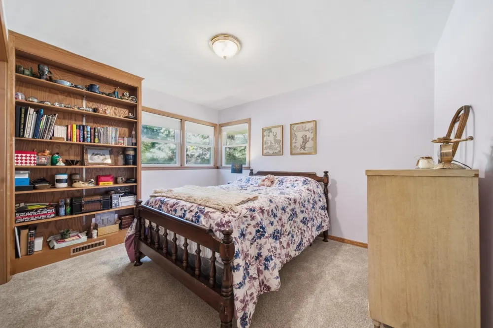 6105 Tracy Avenue Edina, MN 55436