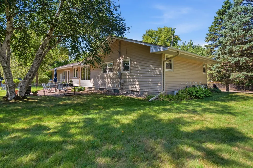 6105 Tracy Avenue Edina, MN 55436