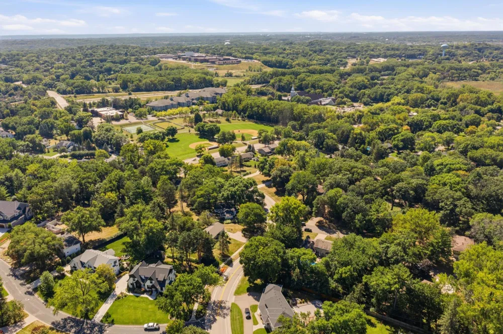6105 Tracy Avenue Edina, MN 55436