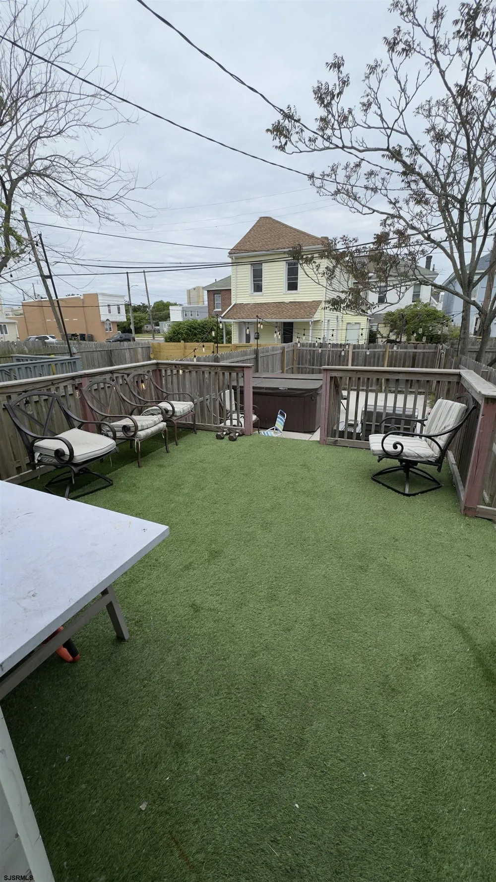 527 Melrose Ave Atlantic City, NJ 08232