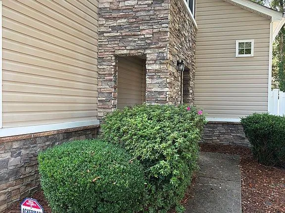 303 Hiawassee Drive Woodstock, GA 30188
