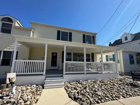 15 N Pelham Ave