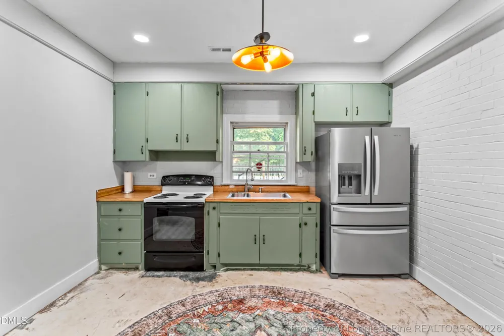 3516 Wicker Street Sanford, NC 27330