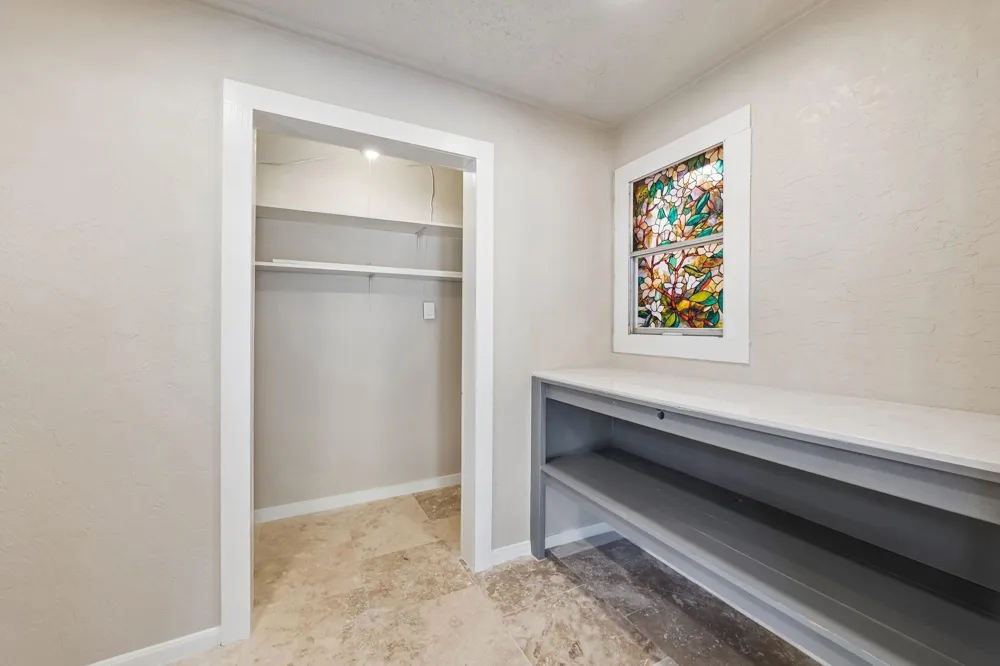37 Champions Colony E Houston, TX 77069