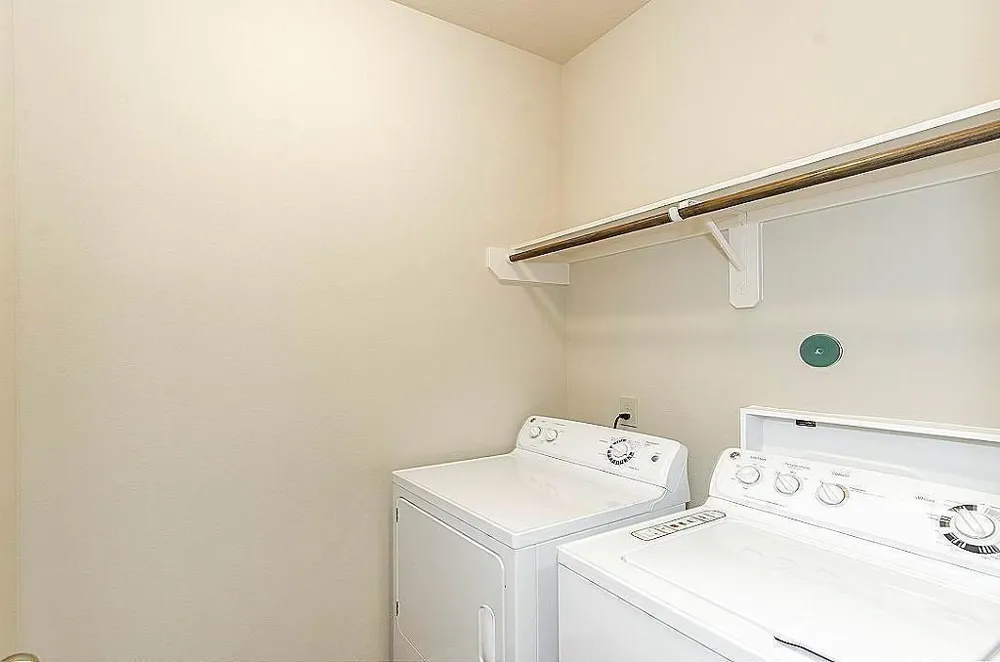 52 Woodland Hills Drive #B Conroe, TX 77303