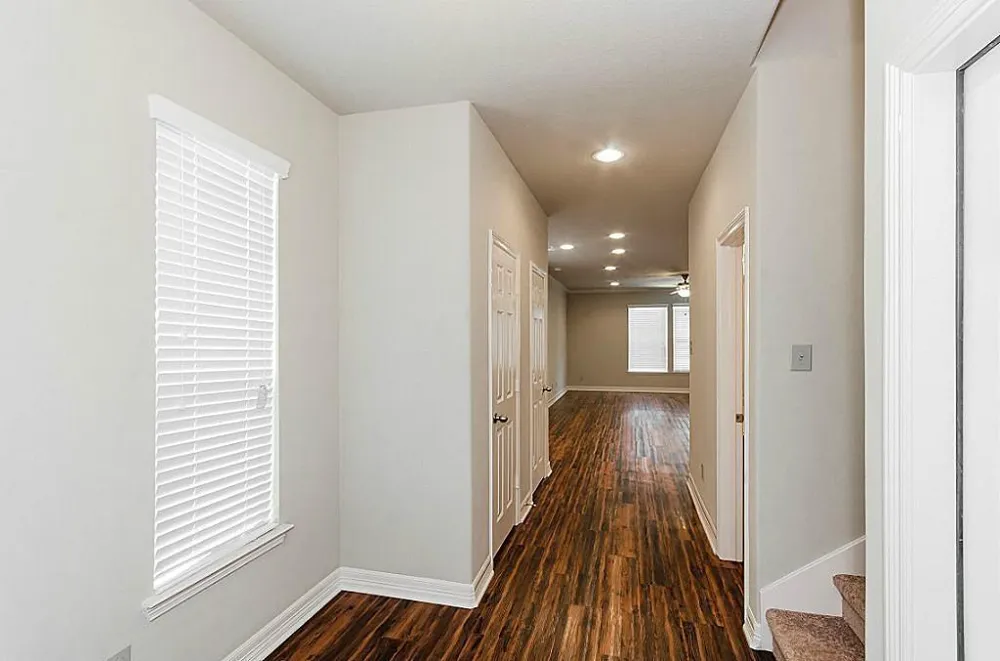 52 Woodland Hills Drive #B Conroe, TX 77303