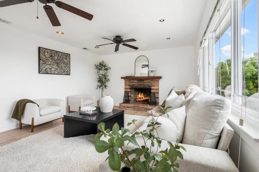 1610 Soto Street Seaside, CA 93955