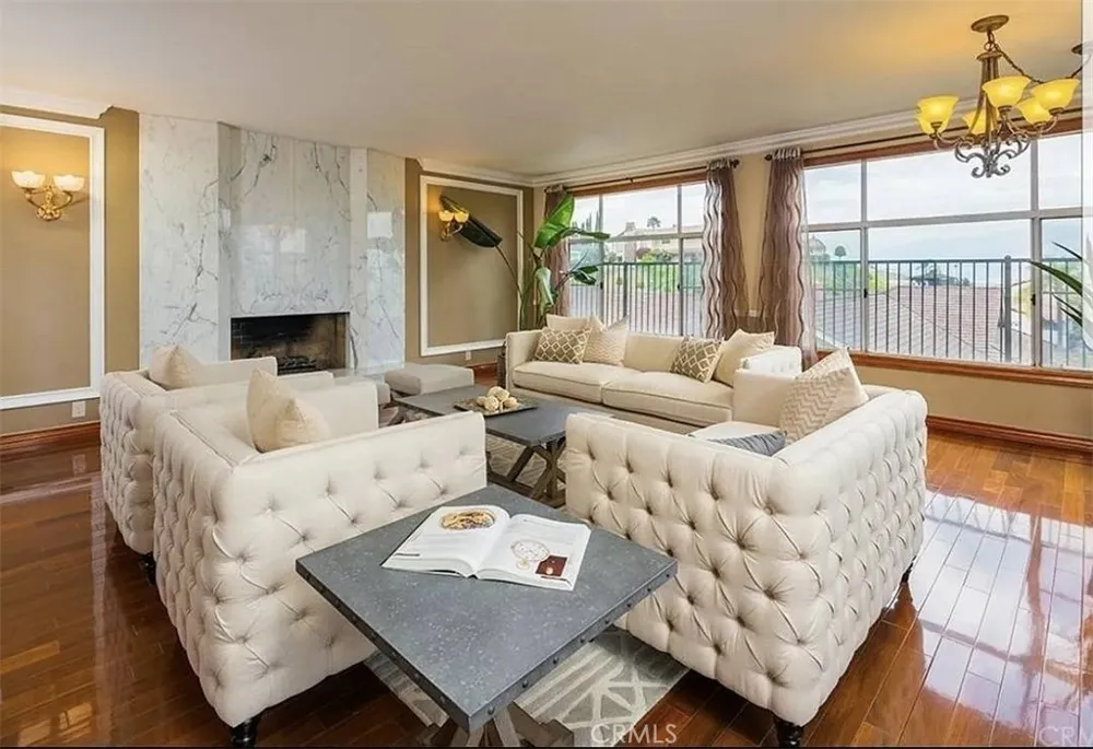 1509 Hollencrest West Covina, CA 91791
