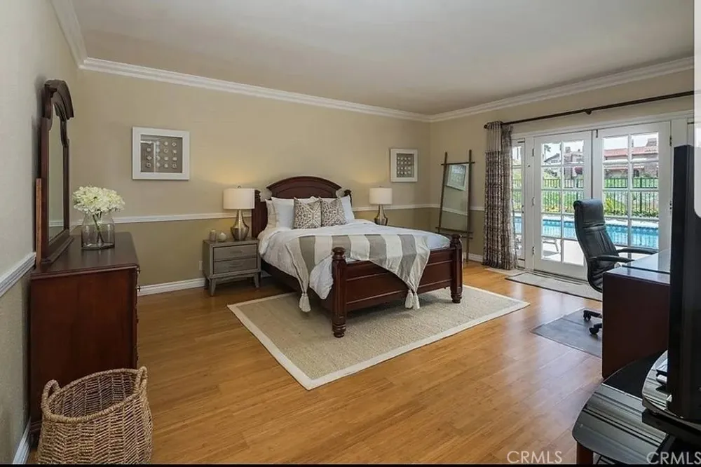 1509 Hollencrest West Covina, CA 91791