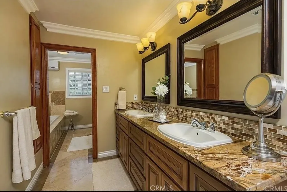 1509 Hollencrest West Covina, CA 91791
