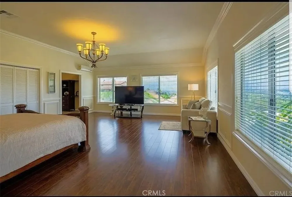 1509 Hollencrest West Covina, CA 91791