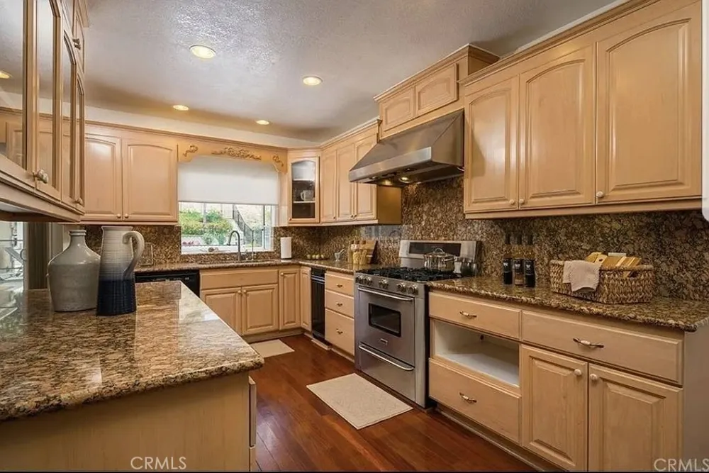 1509 Hollencrest West Covina, CA 91791