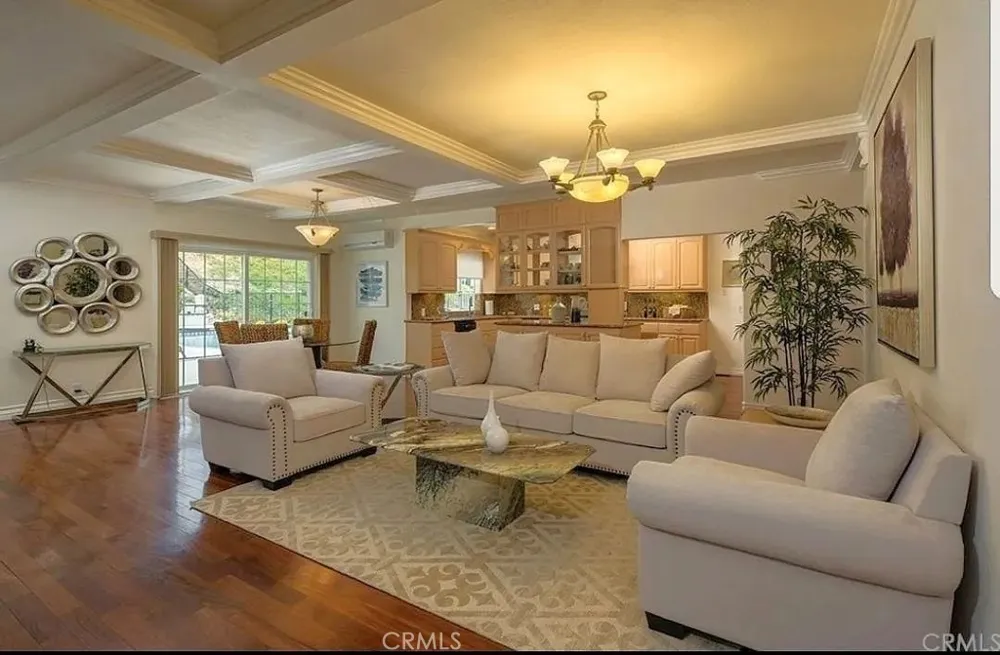 1509 Hollencrest West Covina, CA 91791