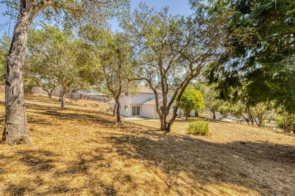 17963 Berta Canyon Road Salinas, CA 93907