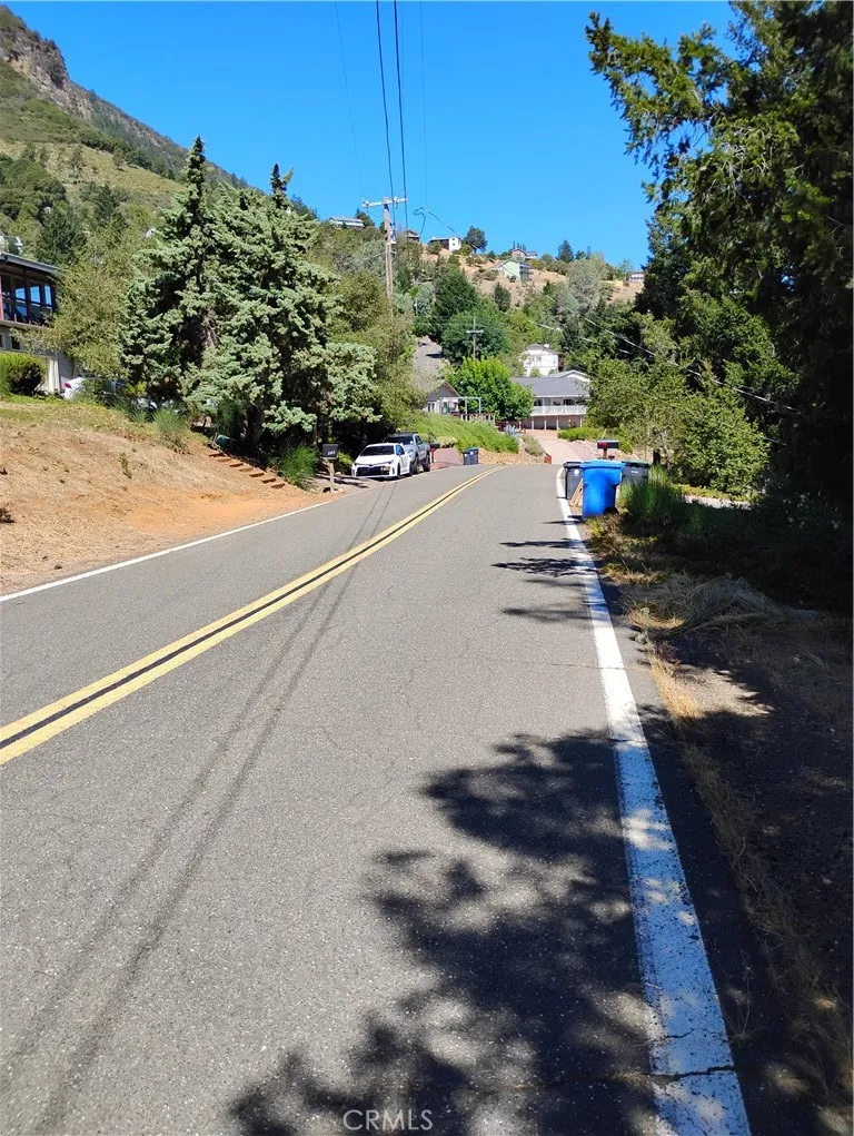 3556 Meadow Wood Kelseyville, CA 95451
