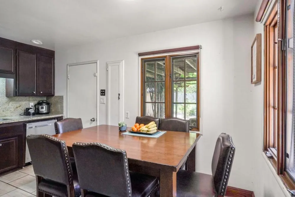101 Sleeper Avenue Mountain View, CA 94040