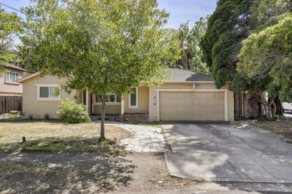 101 Sleeper Avenue Mountain View, CA 94040