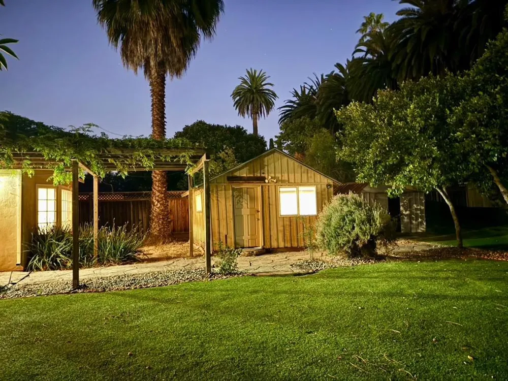 101 Sleeper Avenue Mountain View, CA 94040