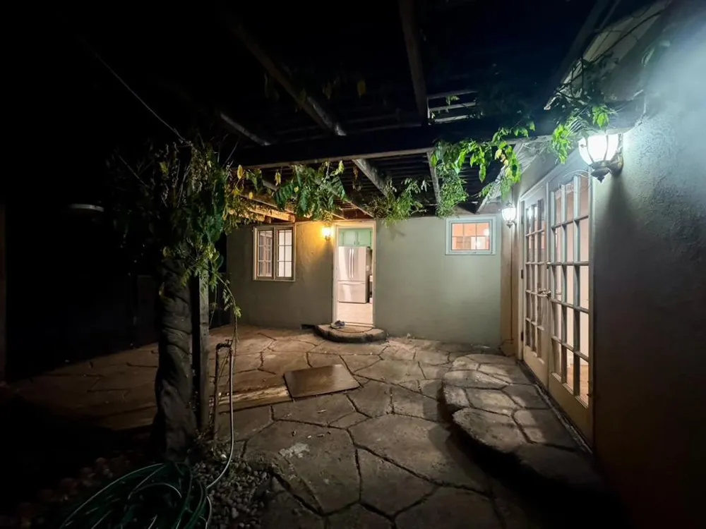 101 Sleeper Avenue Mountain View, CA 94040