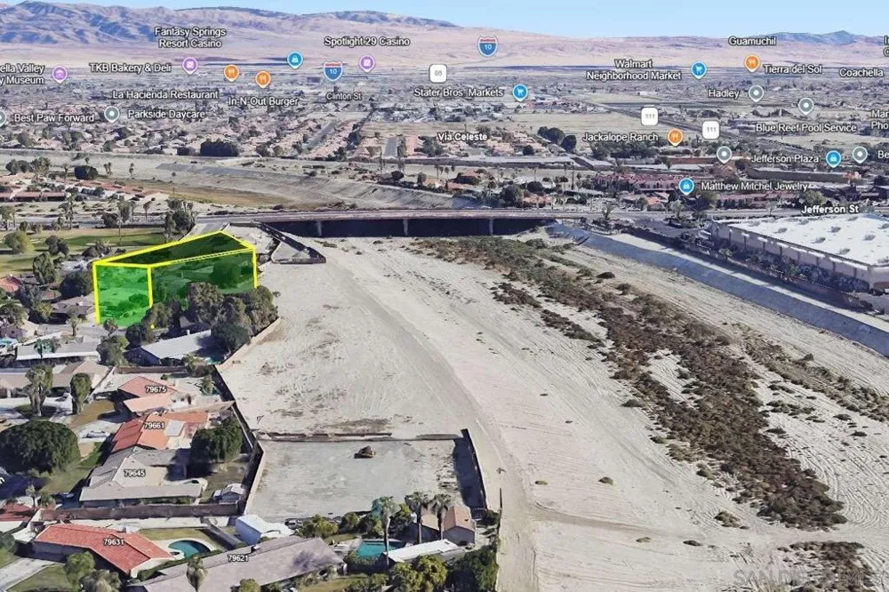 Hummingbird LN La Quinta, CA 92253