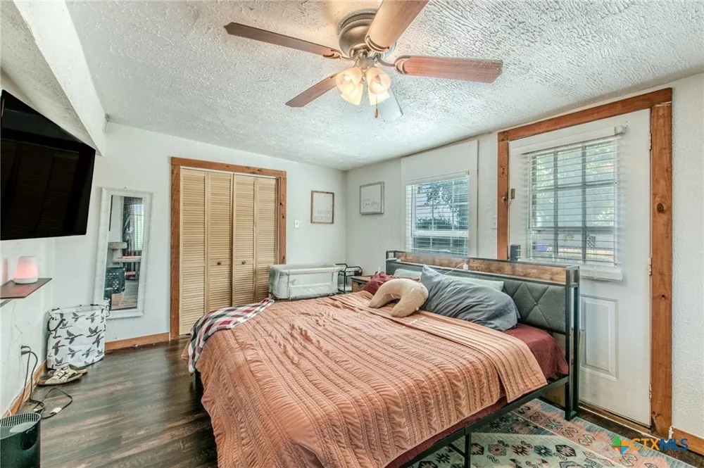 4560 County Road 107 Gatesville, TX 76528