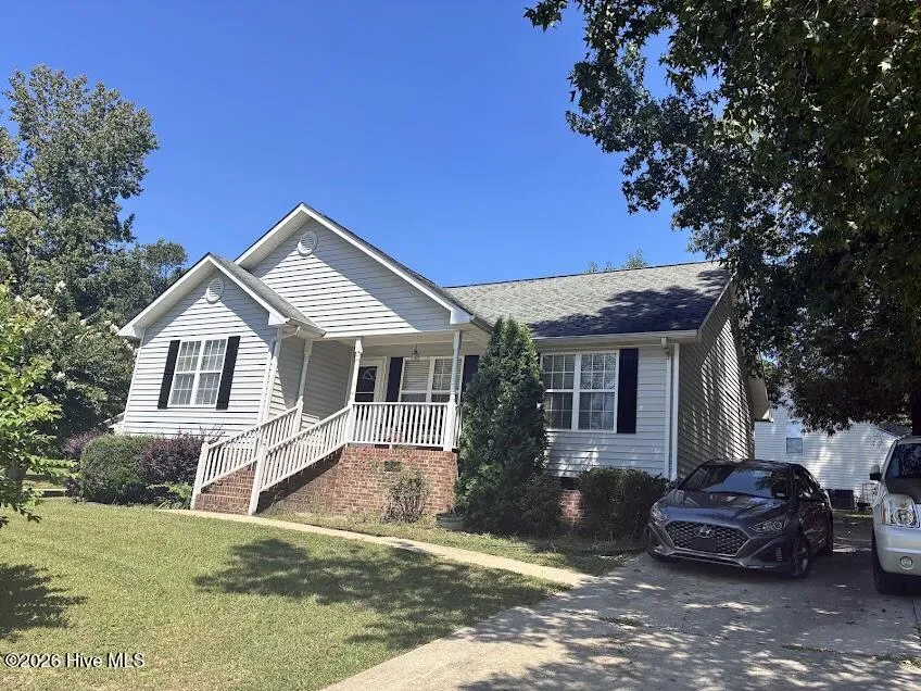 206 Polly Drive Oxford, NC 27565