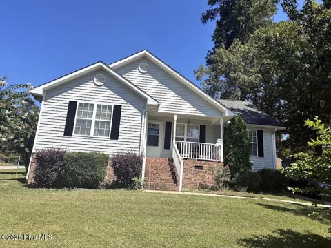 206 Polly Drive