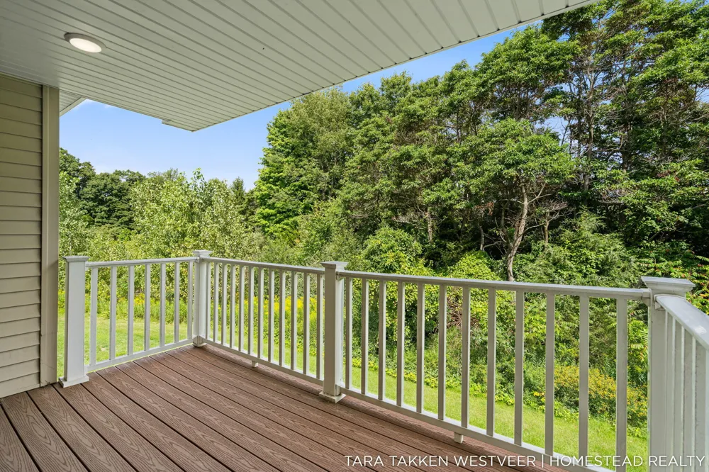 1266 S Village Circle Kalamazoo, MI 49009