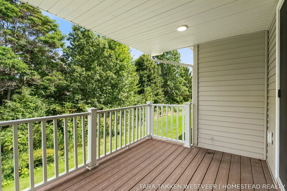 1266 S Village Circle Kalamazoo, MI 49009