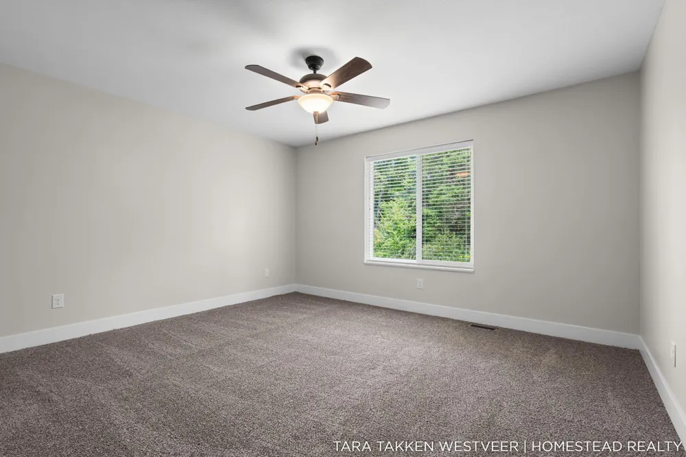 1266 S Village Circle Kalamazoo, MI 49009