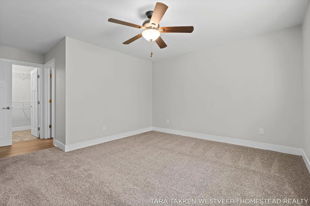 1266 S Village Circle Kalamazoo, MI 49009