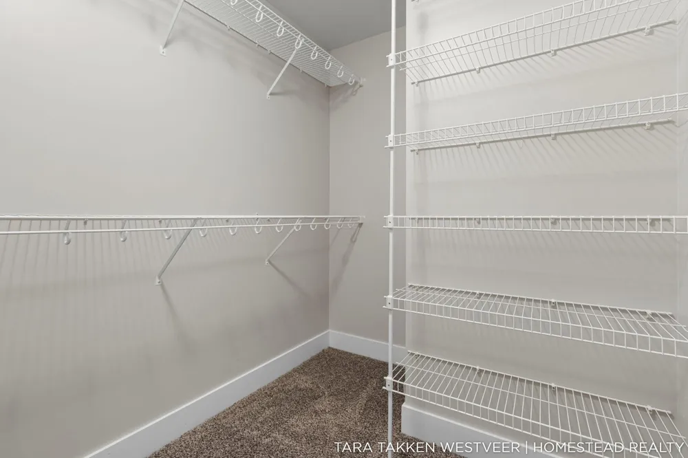 1266 S Village Circle Kalamazoo, MI 49009