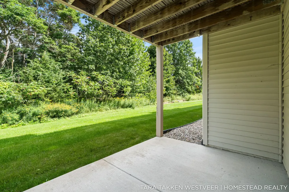 1266 S Village Circle Kalamazoo, MI 49009