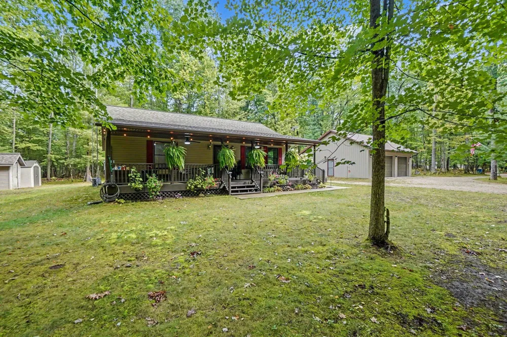 9051 S Trail Of The Lakes Lane Baldwin, MI 49304