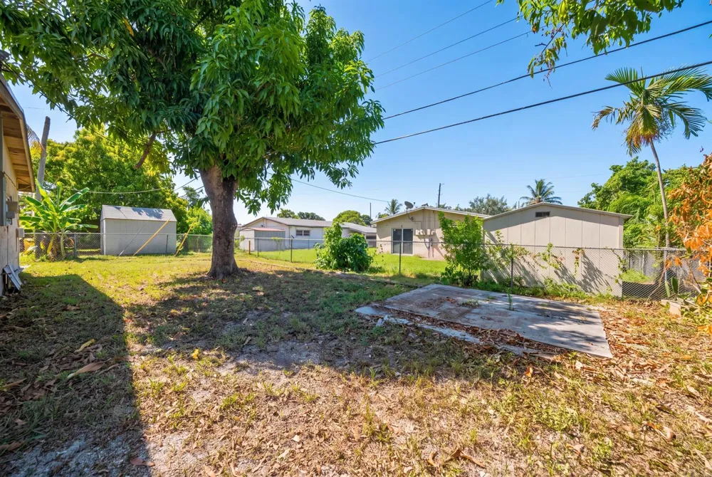 130 NE 21ST COURT Pompano Beach, FL 33060