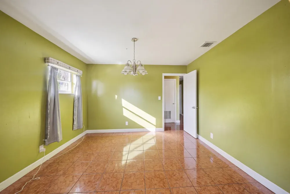 130 NE 21ST COURT Pompano Beach, FL 33060