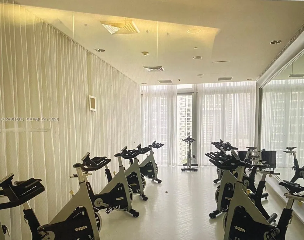 475 Brickell Ave #4910 Miami, FL 33131