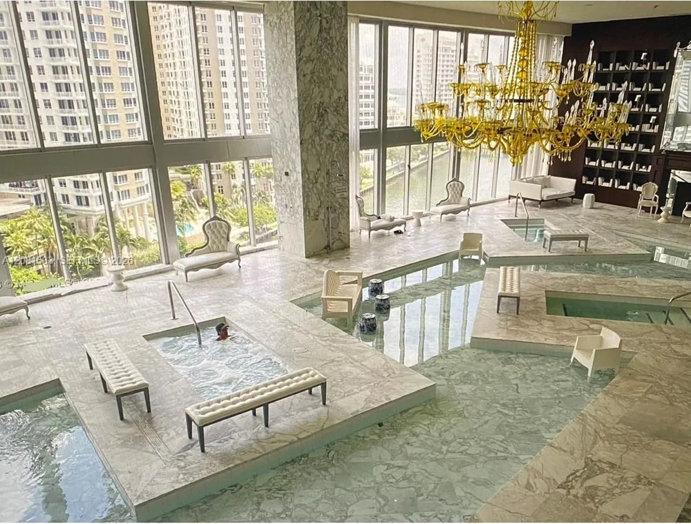 475 Brickell Ave #4910 Miami, FL 33131