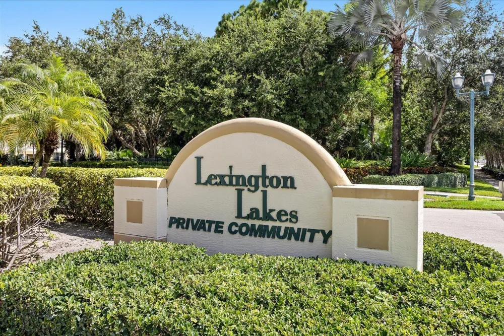 2781 SE Birmingham Drive Stuart, FL 34994