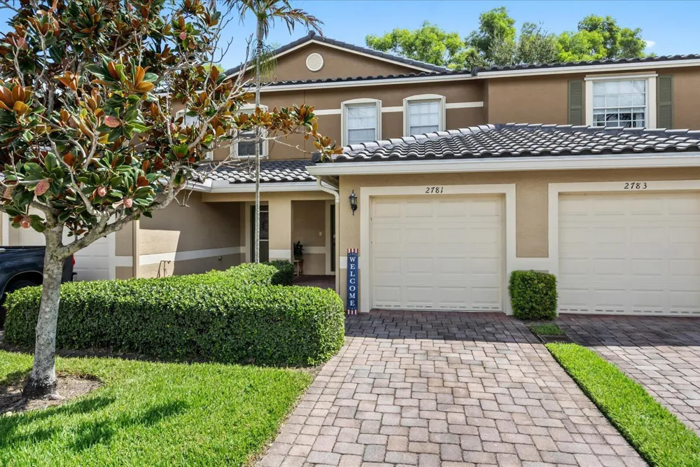 2781 SE Birmingham Drive Stuart, FL 34994