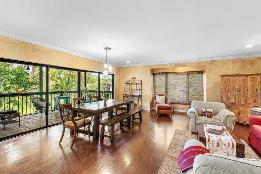 13329 Polo Club Road #206 Wellington, FL 33414
