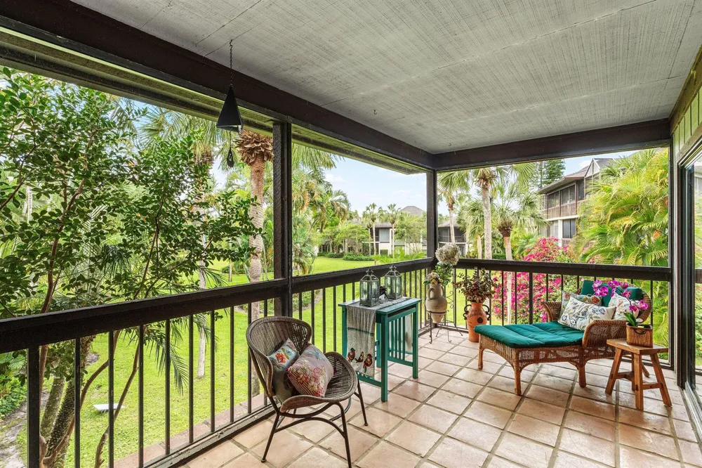 13329 Polo Club Road #206 Wellington, FL 33414