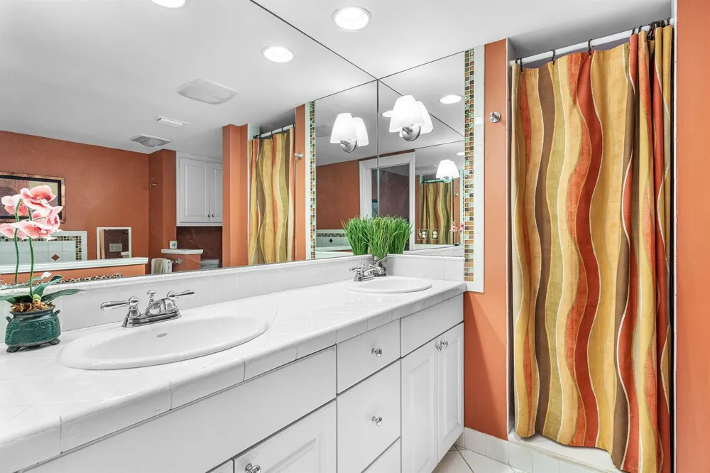 13329 Polo Club Road #206 Wellington, FL 33414