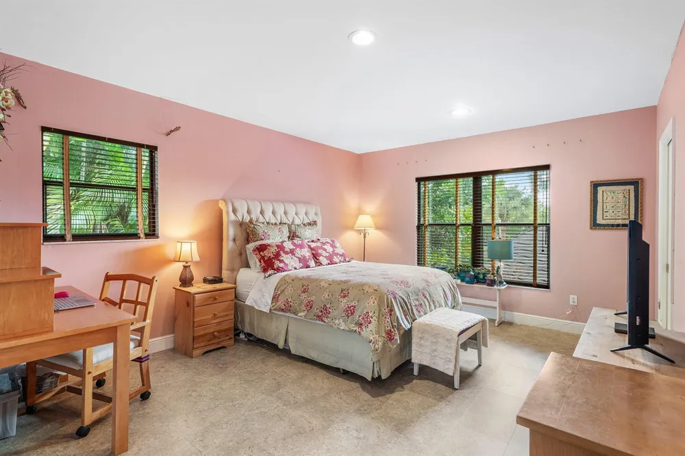 13329 Polo Club Road #206 Wellington, FL 33414