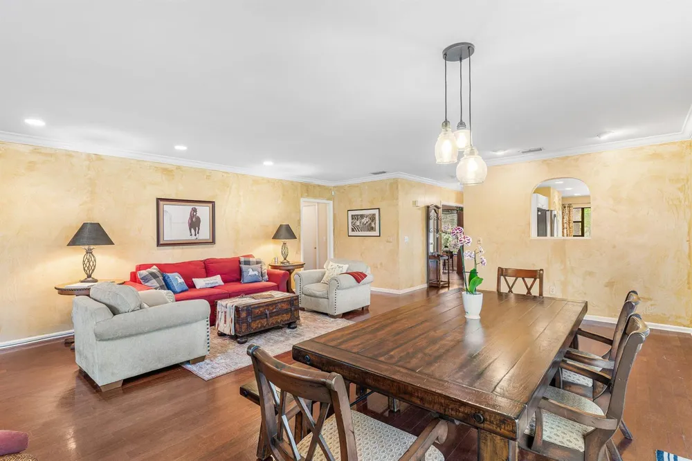13329 Polo Club Road #206 Wellington, FL 33414