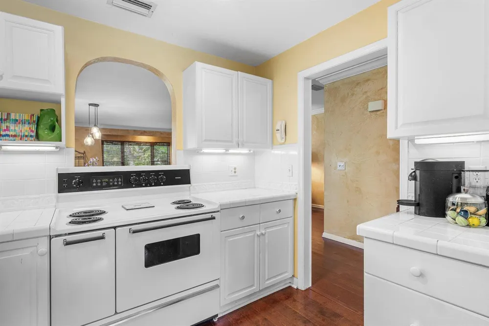 13329 Polo Club Road #206 Wellington, FL 33414