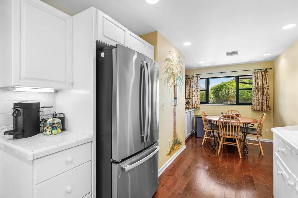 13329 Polo Club Road #206 Wellington, FL 33414