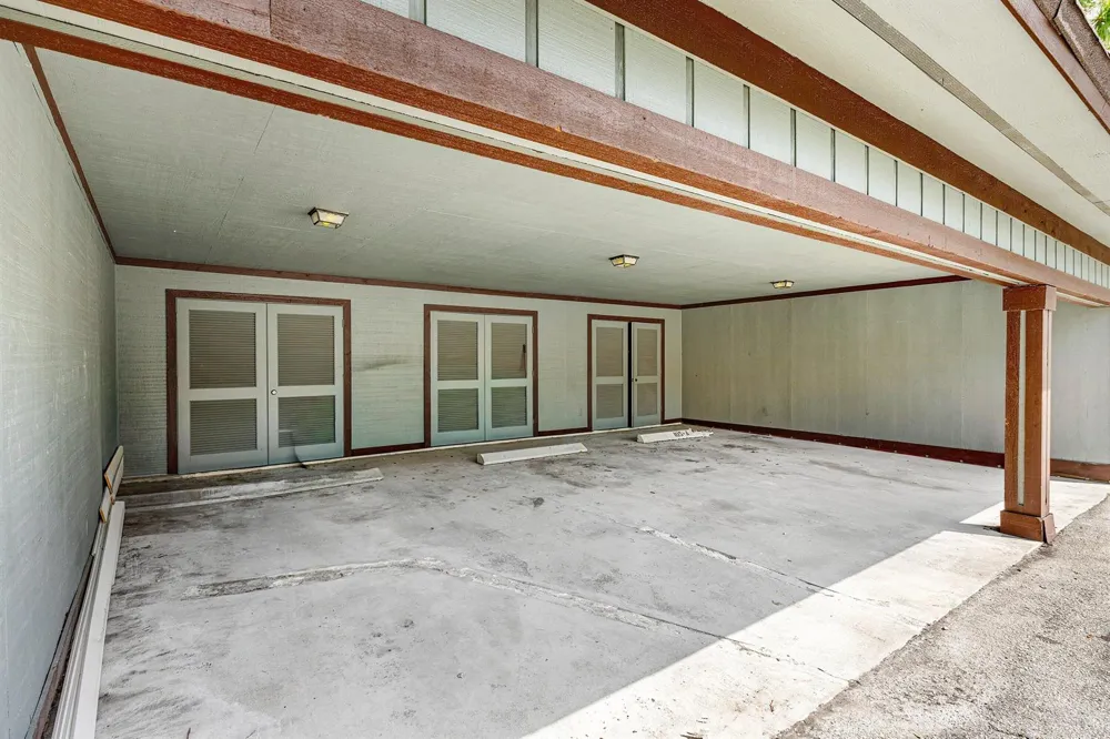 13329 Polo Club Road #206 Wellington, FL 33414