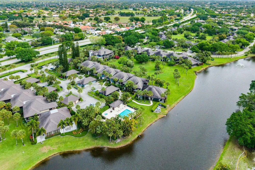 13329 Polo Club Road #206 Wellington, FL 33414